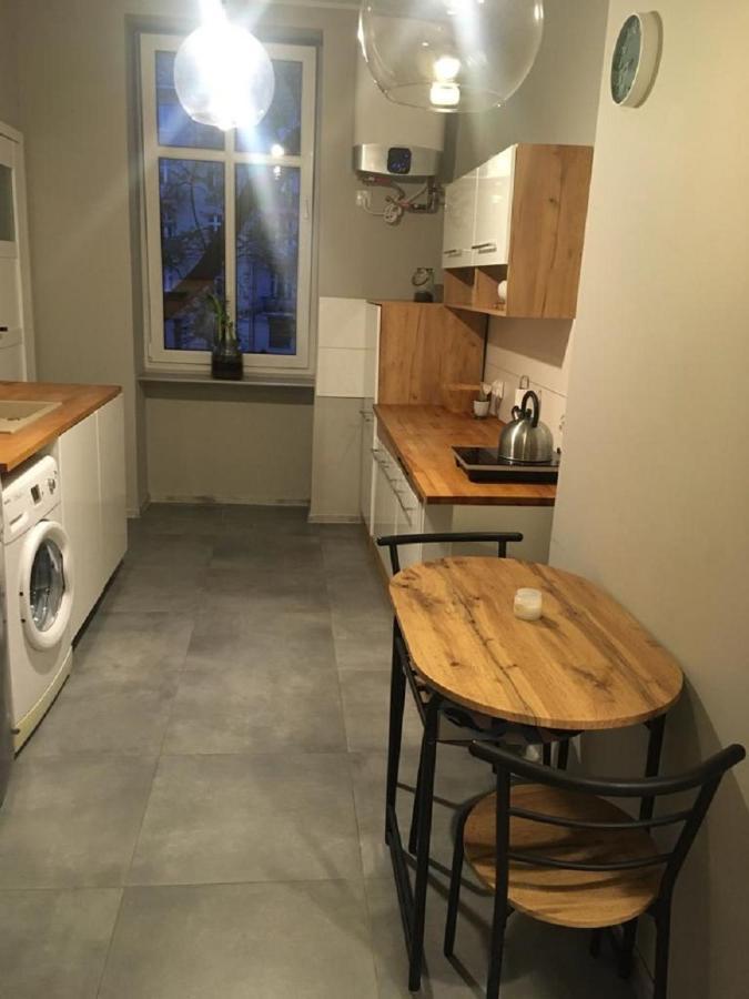 Secret Apartament 4 Poznan Lejlighed Eksteriør billede